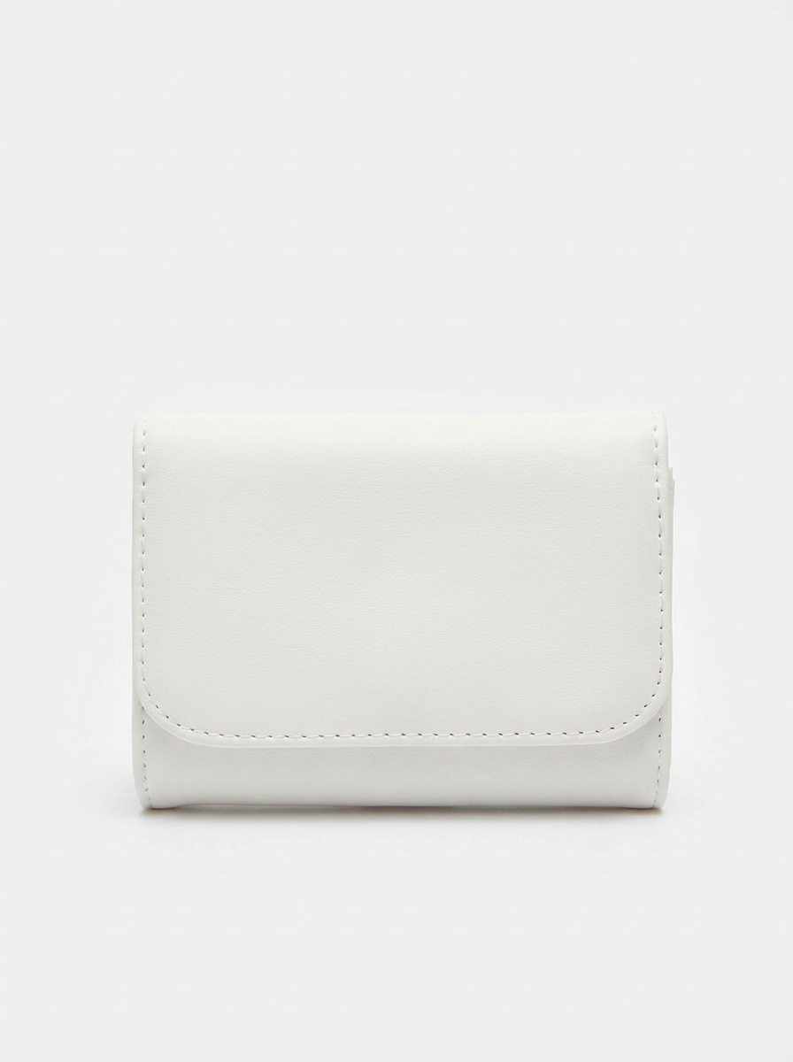 Pearl White Compact Trifold Wallet | Levenza
