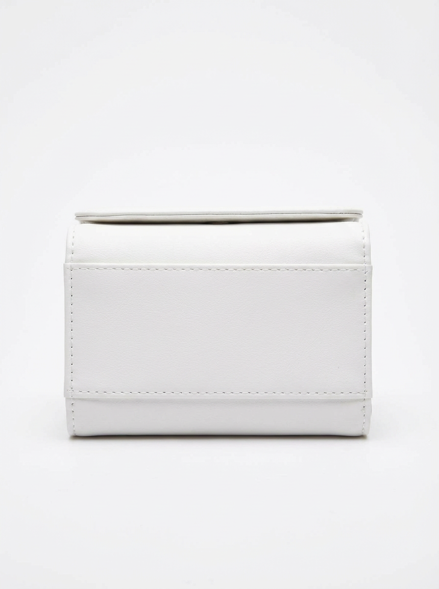 Pearl White Compact Trifold Wallet | Levenza