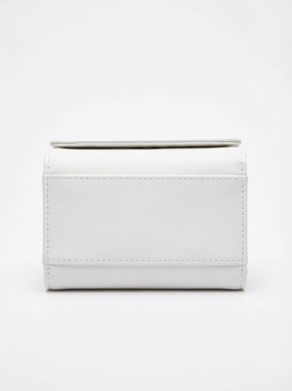 Pearl White Compact Trifold Wallet | Levenza