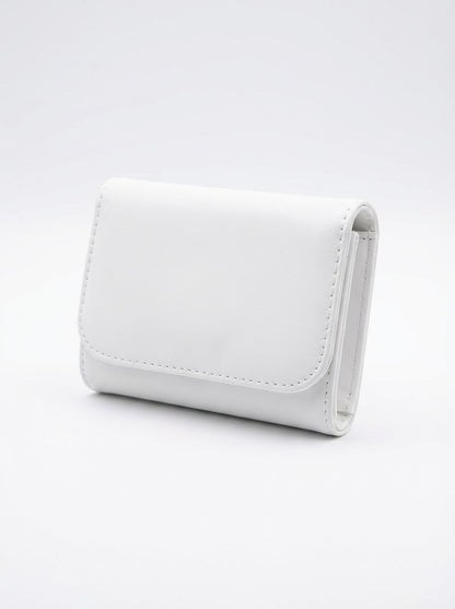 Pearl White Compact Trifold Wallet | Levenza